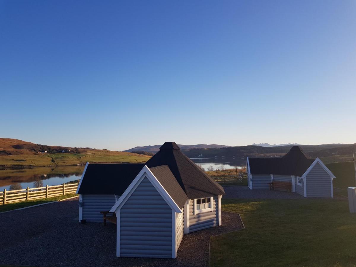 Vila Skye Cabins Skeabost Exteriér fotografie